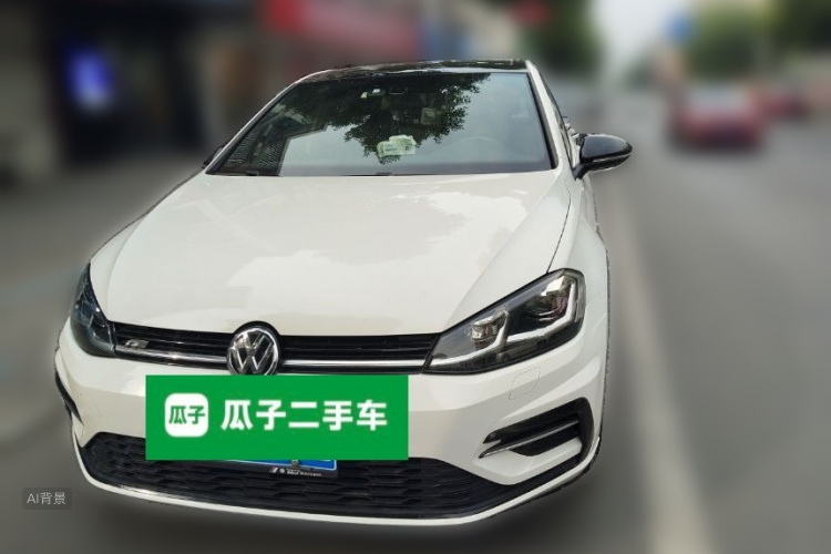 Volkswagen Golf 2020 car image #3