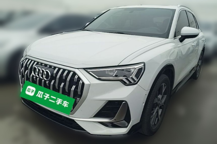 Audi Q3 2024 #2 Audi Q3 2024 car image #2