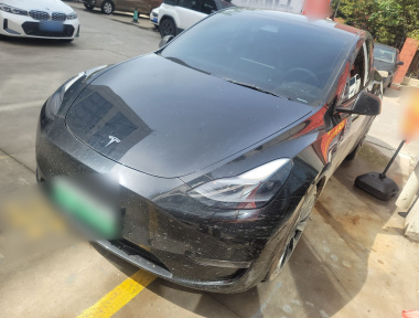 Tesla Model Y 2022 car image 