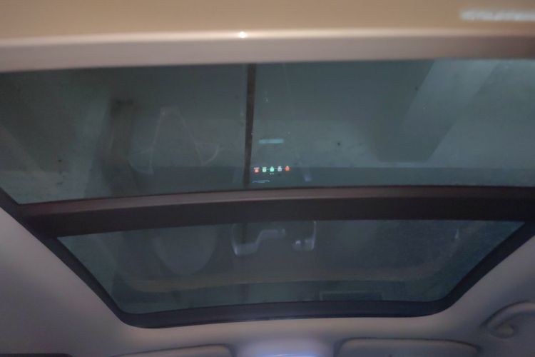 BYD Yuan New Energy 2019 car image #16