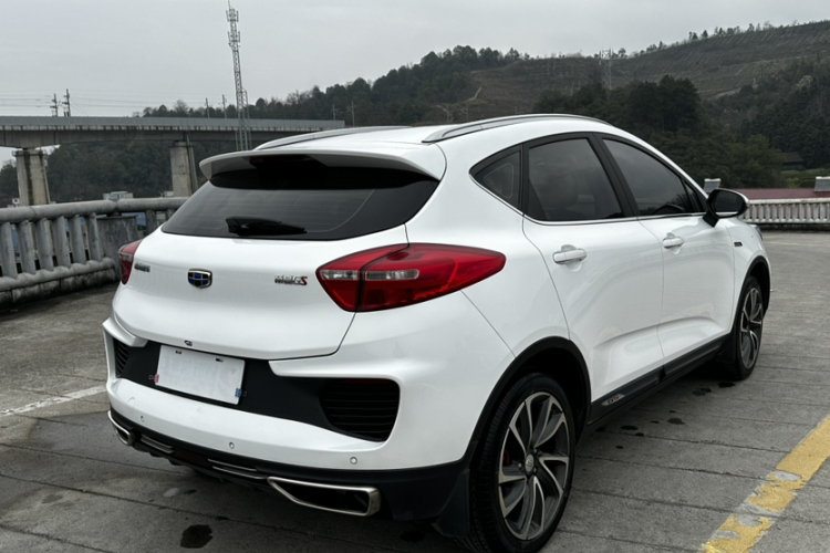GEELY Emgrand GS 2018 #8 GEELY Emgrand GS 2018 car image #8