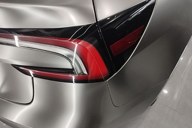 Tesla Model 3 2025 #8 Tesla Model 3 2025 car image #8