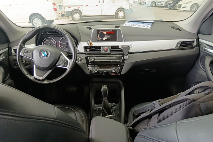 BMW X1 2016 car image #11
