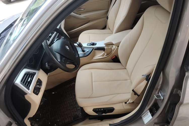 BMW 3 Series 2015 #15 BMW 3 Series 2015 car image #15