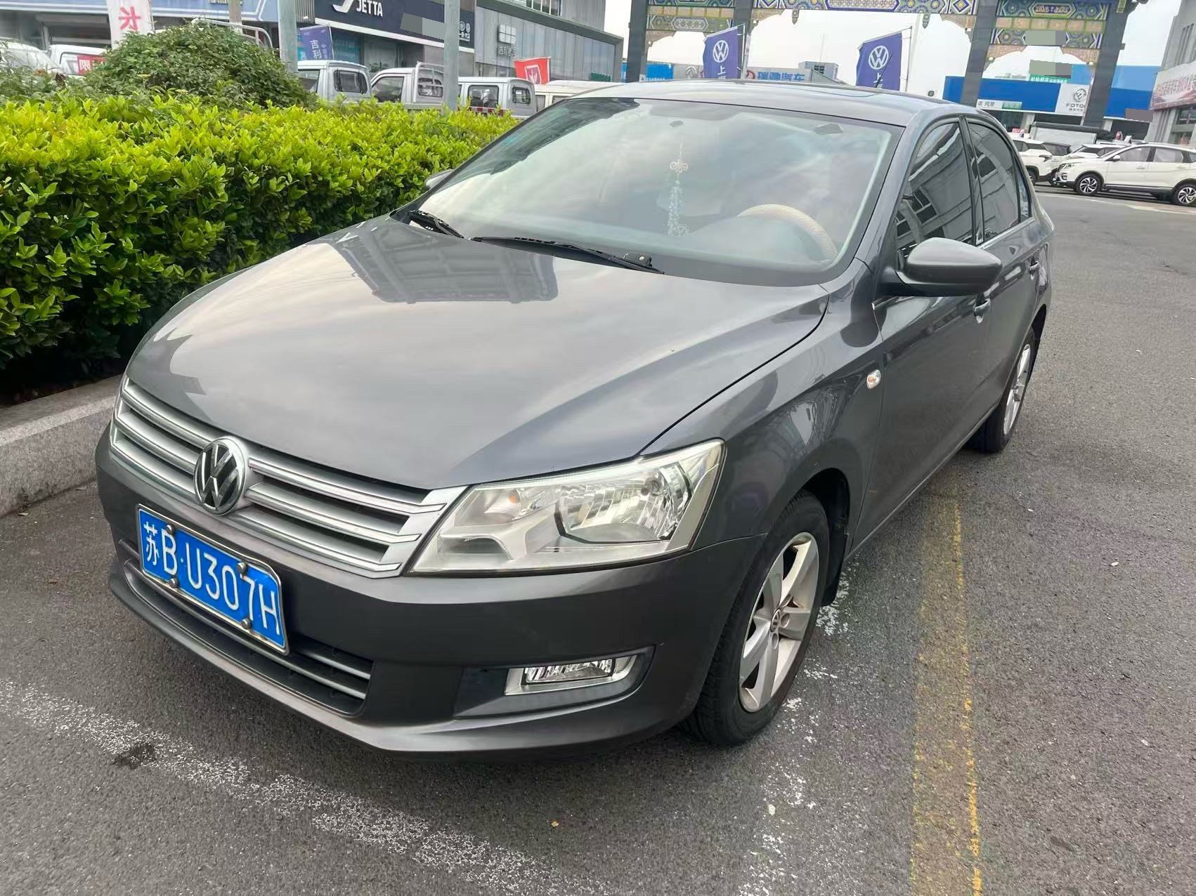 Volkswagen Santana 2014 Volkswagen Santana 2014 car image