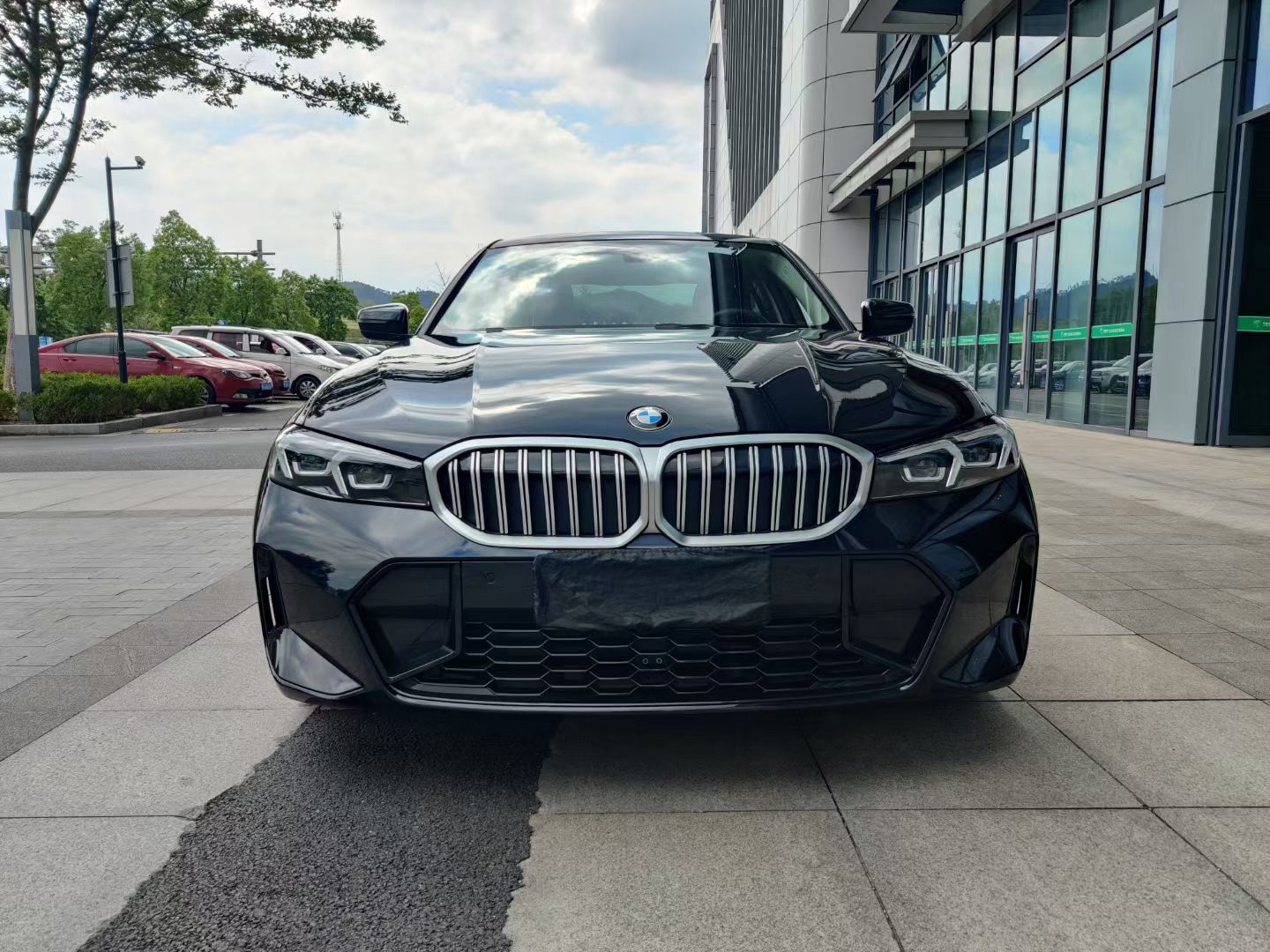 BMW 3 Series 2024 #3 BMW 3 Series 2024 car image #3