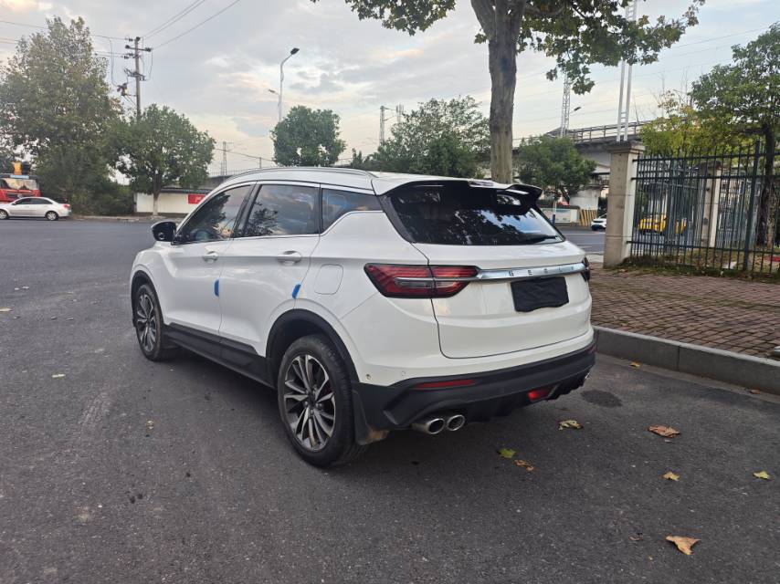 GEELY Coolray 2019 image de voiture #5
