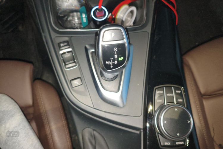 BMW 3 Series 2019 #16 BMW 3 Series 2019 car image #16