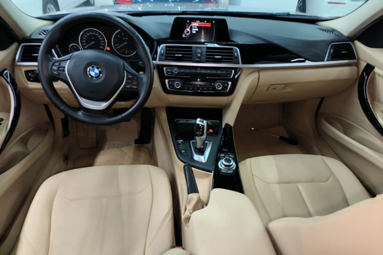 BMW 3 Series 2016 #10 BMW 3 Series 2016 car image #10