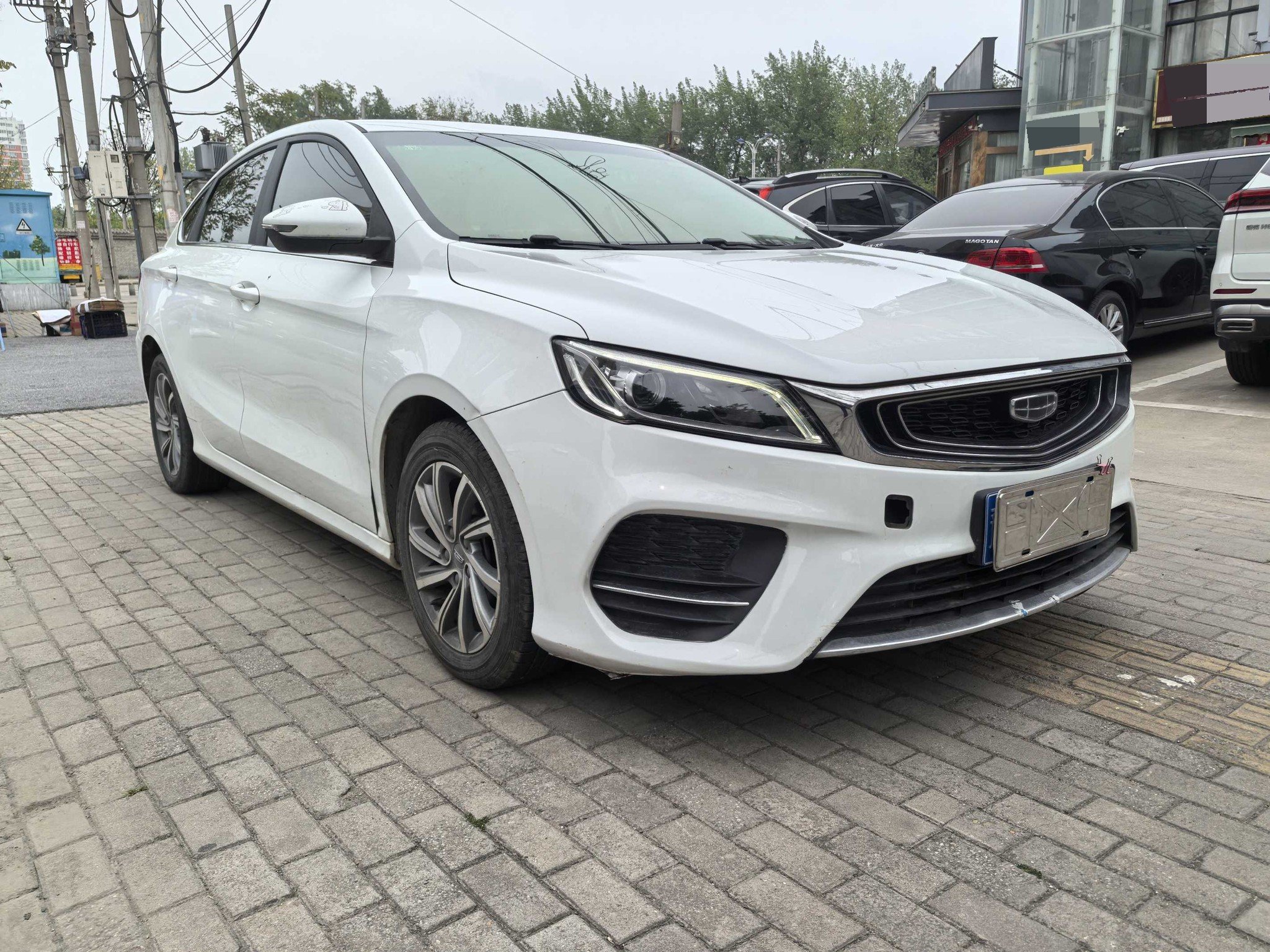 GEELY Binray 2020 car image #3