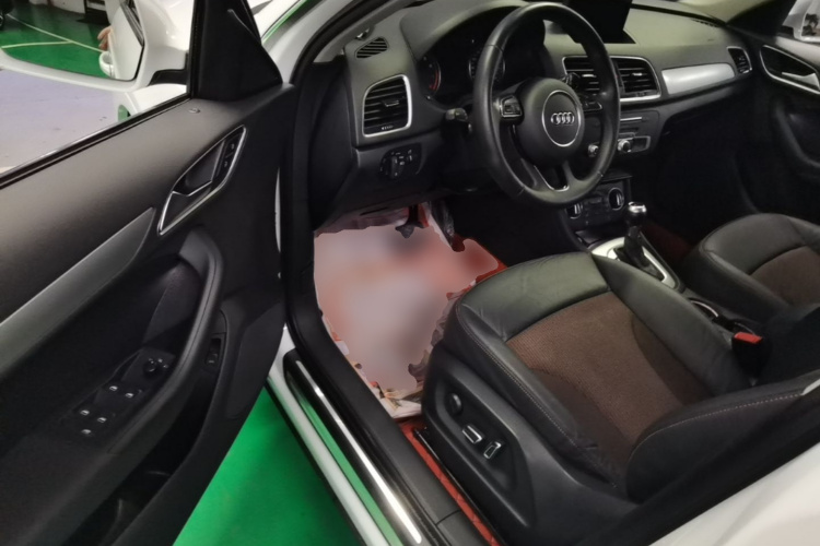 Audi Q3 2017 #16 Audi Q3 2017 car image #16