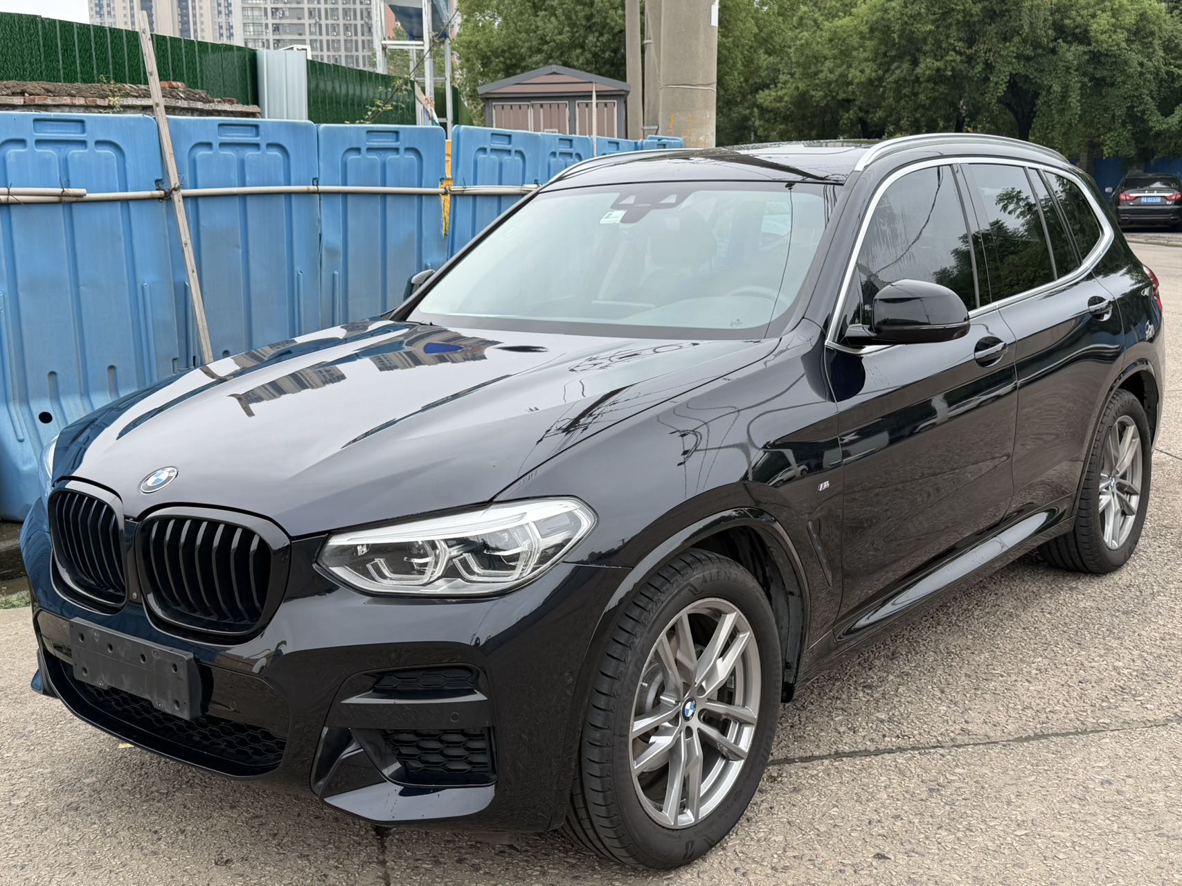 BMW X3 2019 car image 