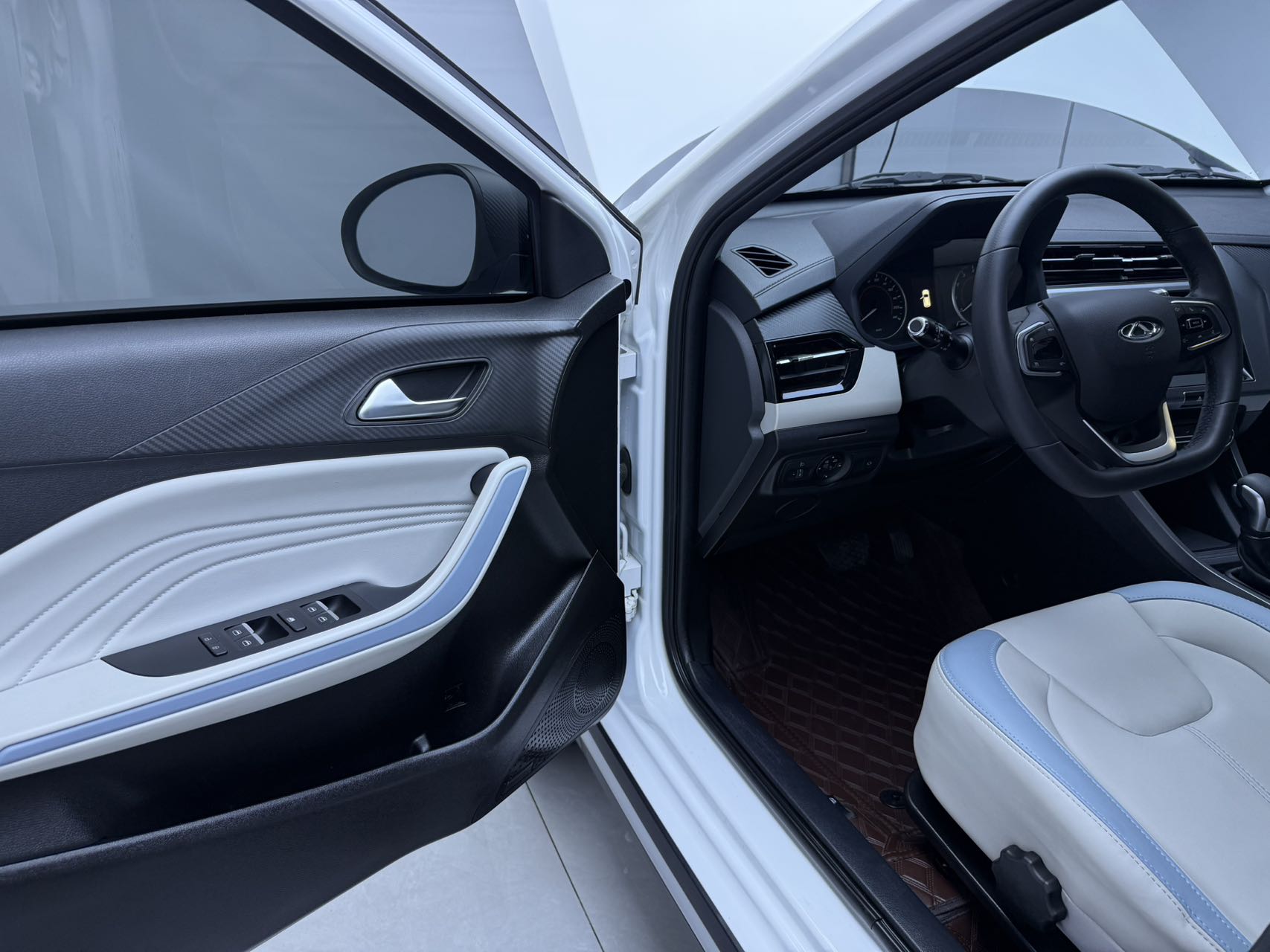 Chery Tiggo 3x 2023 #7 Chery Tiggo 3x 2023 изображение автомобиля #7