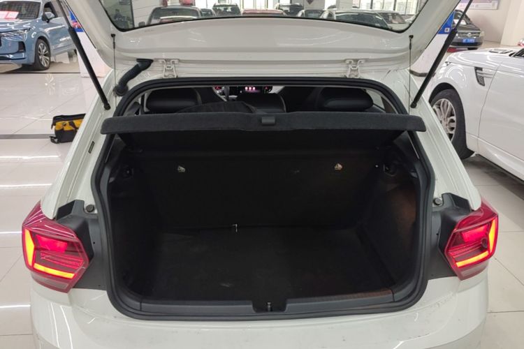 Volkswagen Polo 2023 #19 Volkswagen Polo 2023 صورة سيارة #19