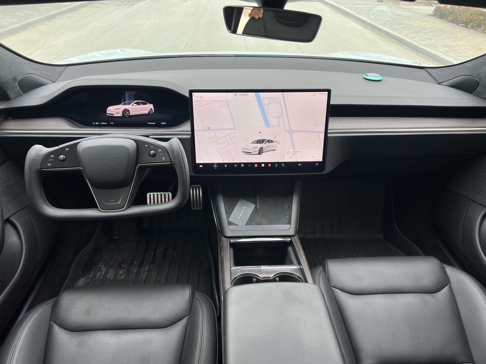 Tesla Model S 2023 #5 Tesla Model S 2023 car image #5