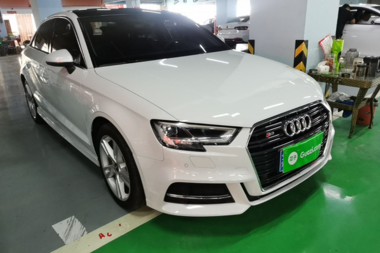 Audi A3 2019 #4 Audi A3 2019 car image #4