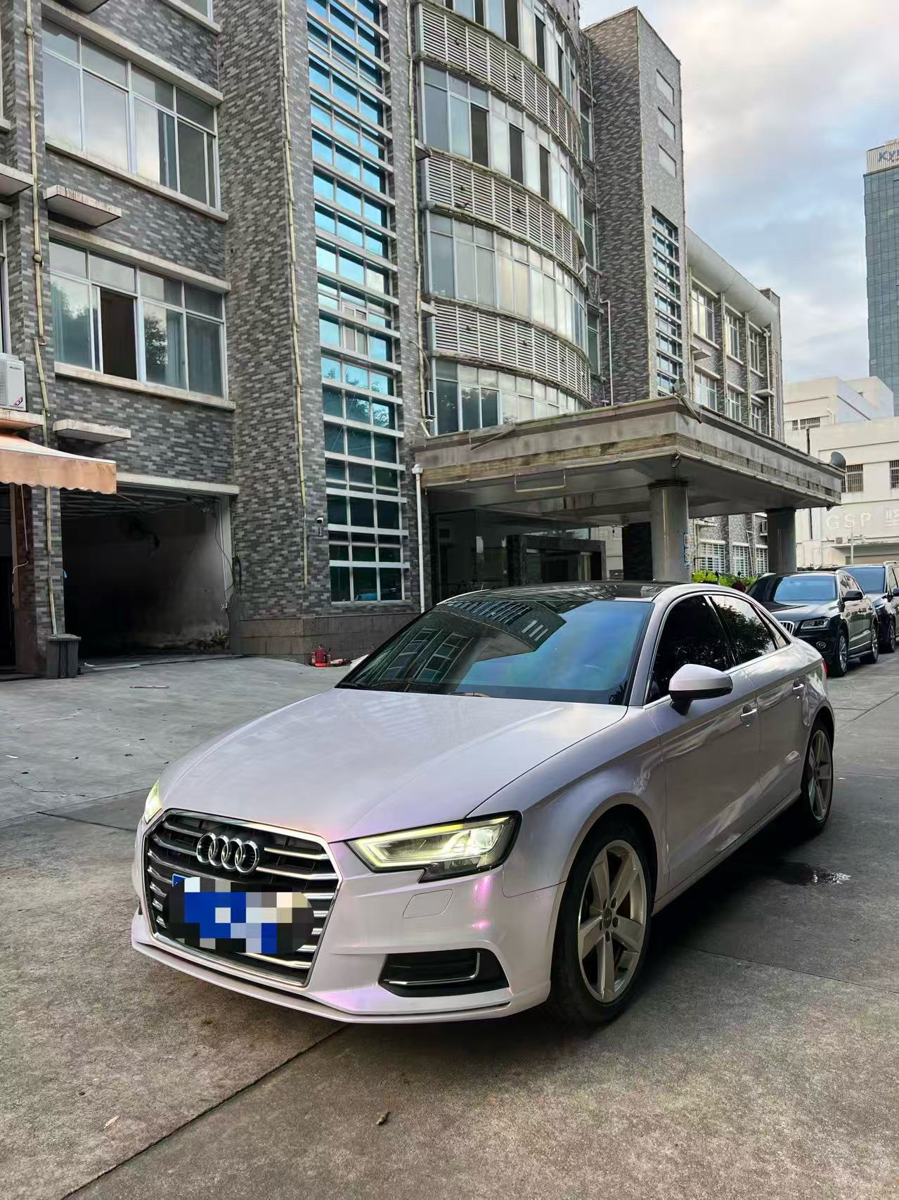 2018 2018 immagine di auto