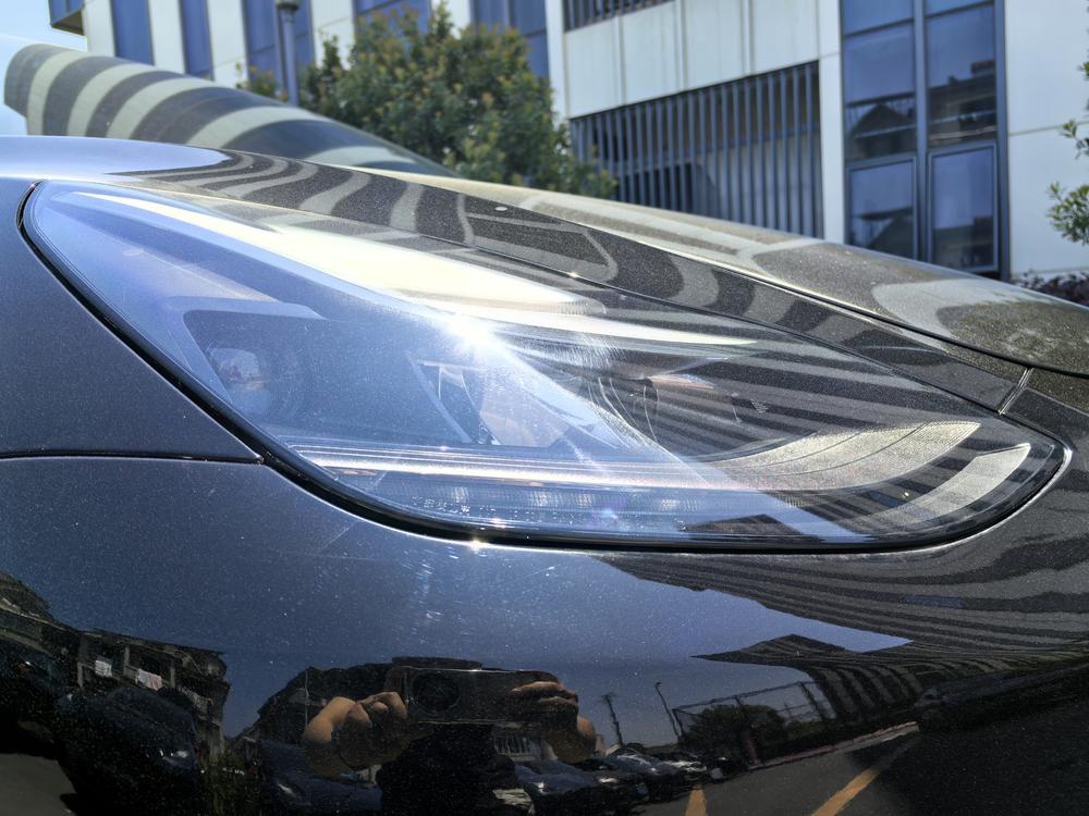 Tesla Model Y 2021 #9 Tesla Model Y 2021 car image #9