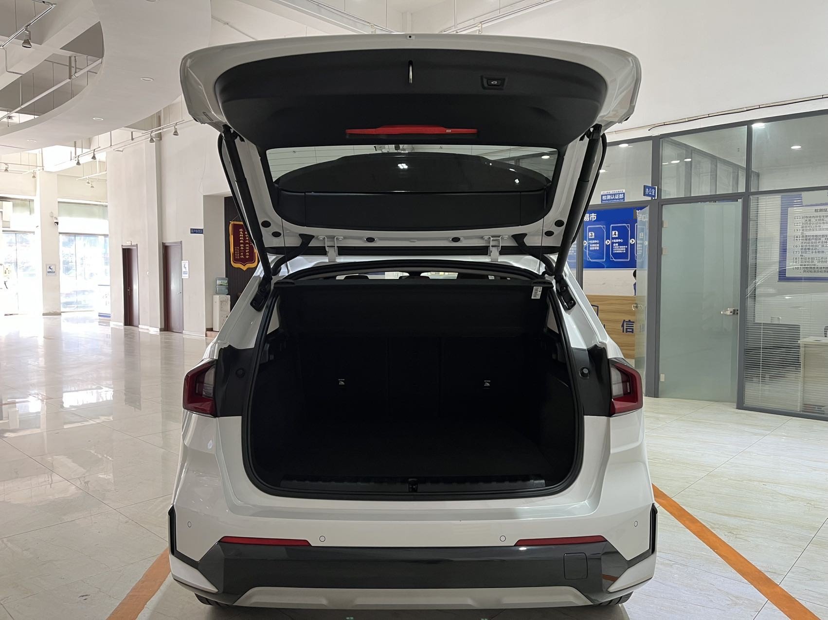 BMW X1 2023 imagen de coche #8