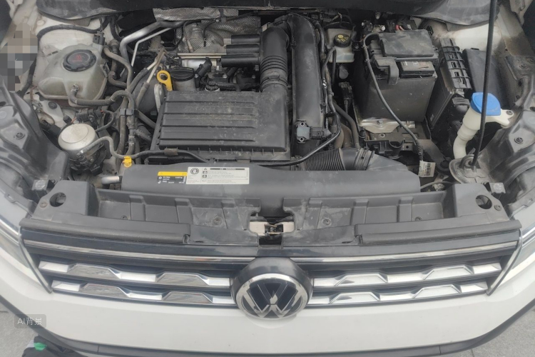 Volkswagen T-Cross 2020 #22 Volkswagen T-Cross 2020 car image #22