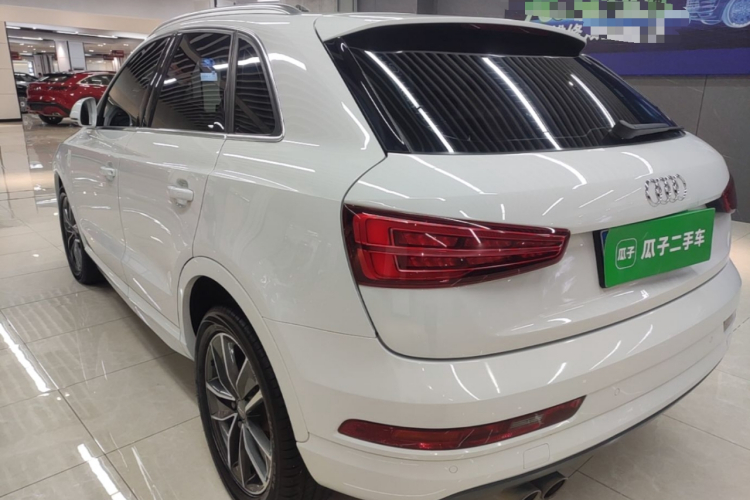 Audi Q3 2017 #5 Audi Q3 2017 car image #5