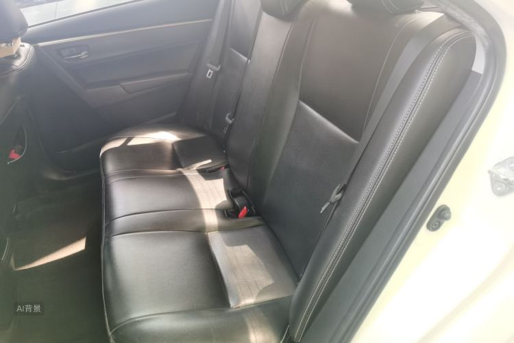 Toyota Corolla 2016 immagine di auto #19