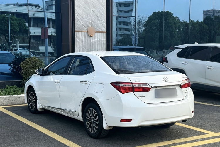 Toyota Corolla 2018 #5 Toyota Corolla 2018 immagine di auto #5