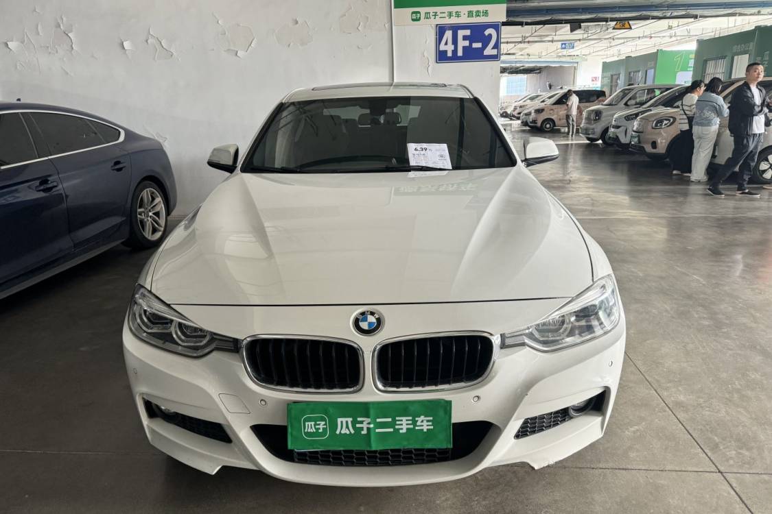 BMW 3 Series 2018 car image #5
