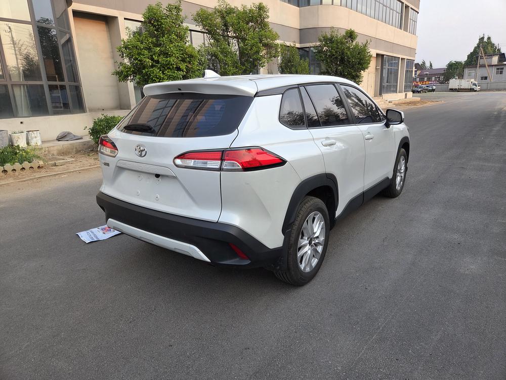 2023 car image #6
