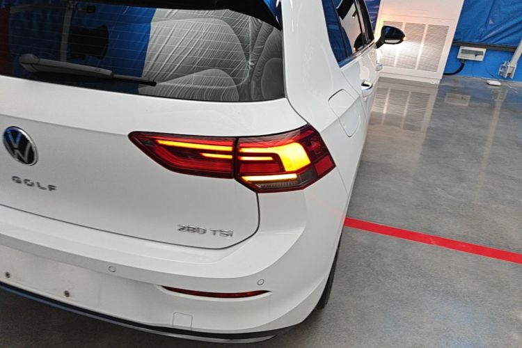 Volkswagen Golf 2024 #8 Volkswagen Golf 2024 car image #8