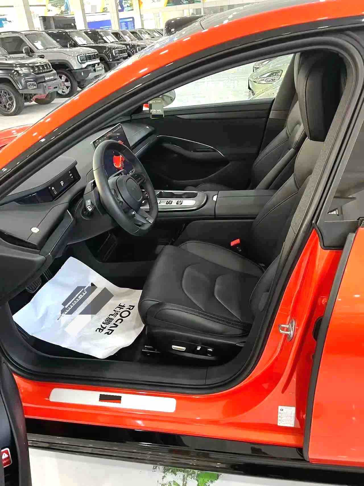 MI SU7 2024 car image #6