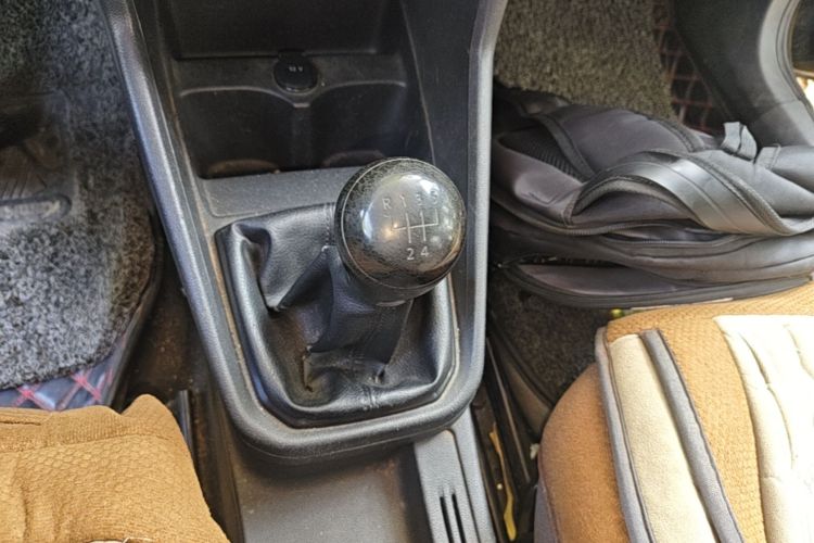Volkswagen Santana 2017 car image #14