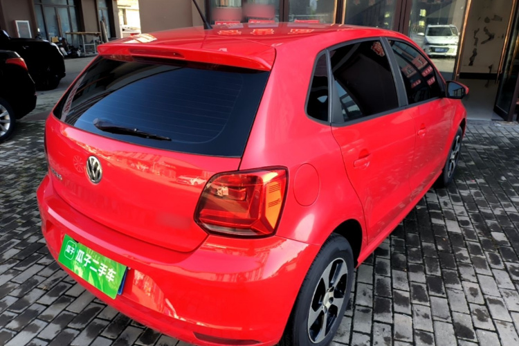Volkswagen Polo 2017 car image #7