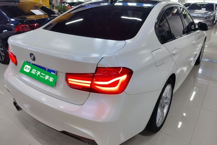 BMW 3 Series 2018 #7 BMW 3 Series 2018 imagem de carro #7