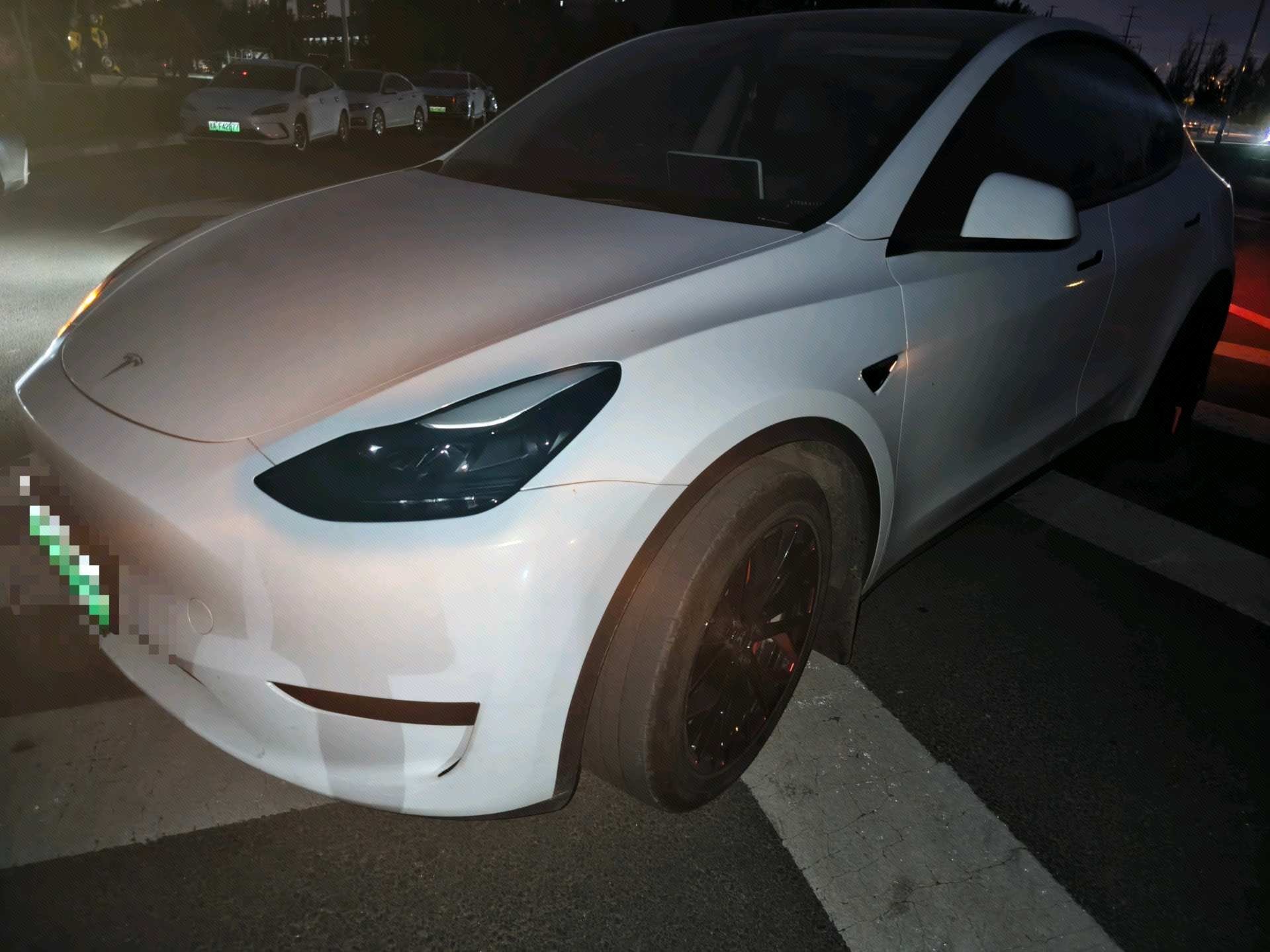 Tesla Model Y 2024 car image 