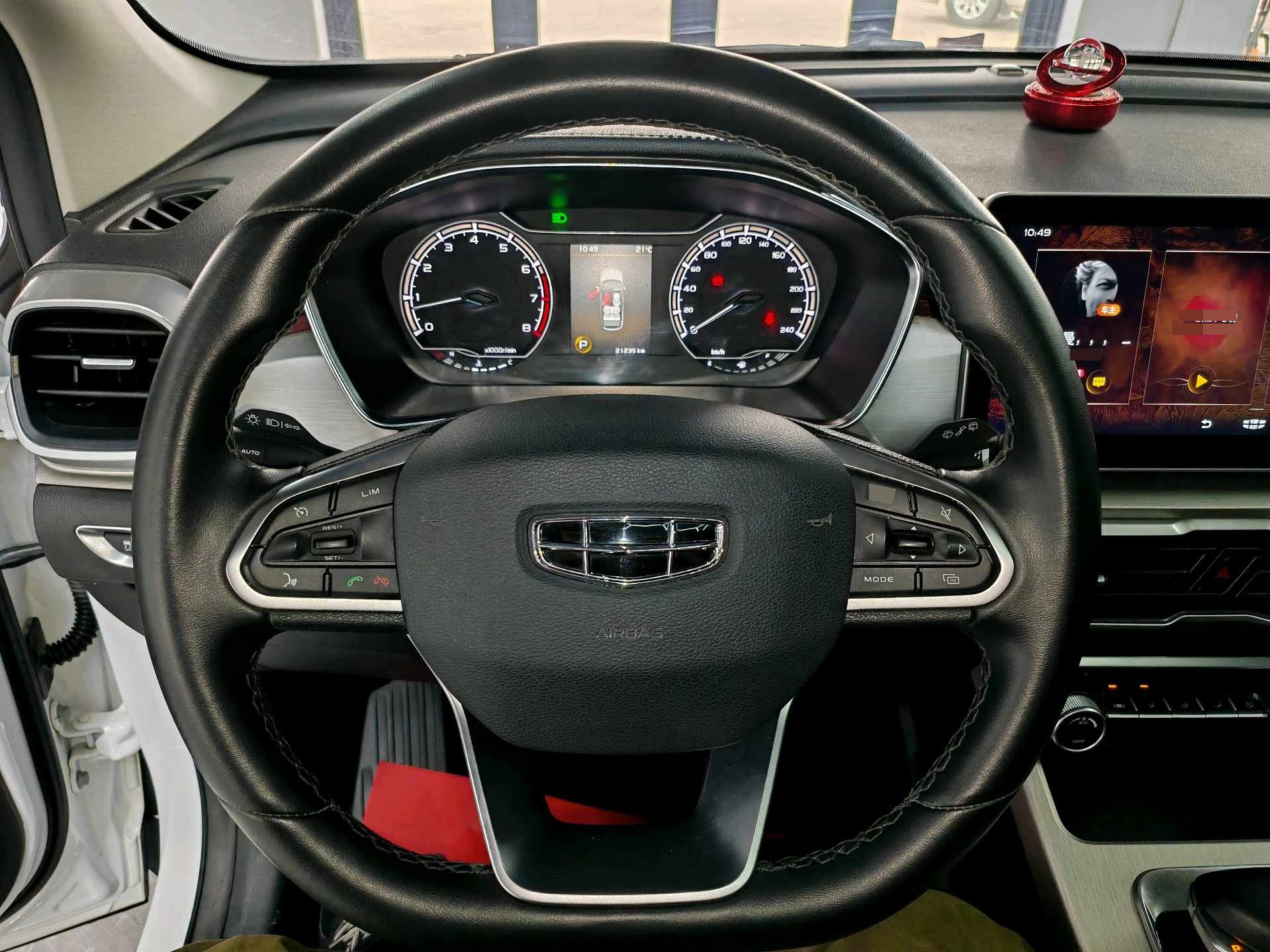 GEELY Coolray 2022 #15 GEELY Coolray 2022 car image #15