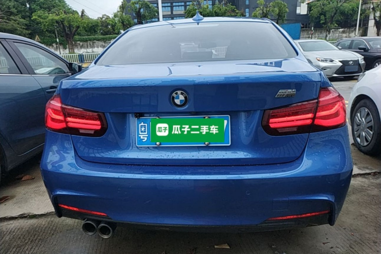 BMW 3 Series 2018 #6 BMW 3 Series 2018 car image #6