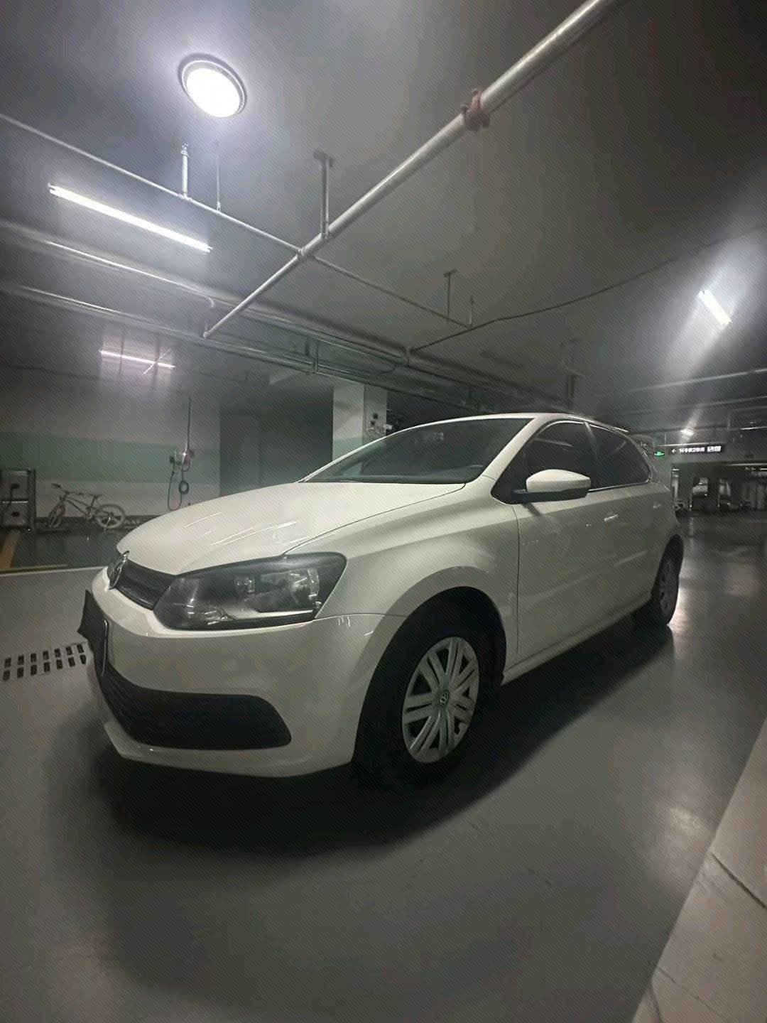 Volkswagen Polo 2017 Volkswagen Polo 2017 صورة سيارة