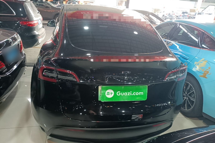 Tesla Model Y 2022 #6 Tesla Model Y 2022 car image #6