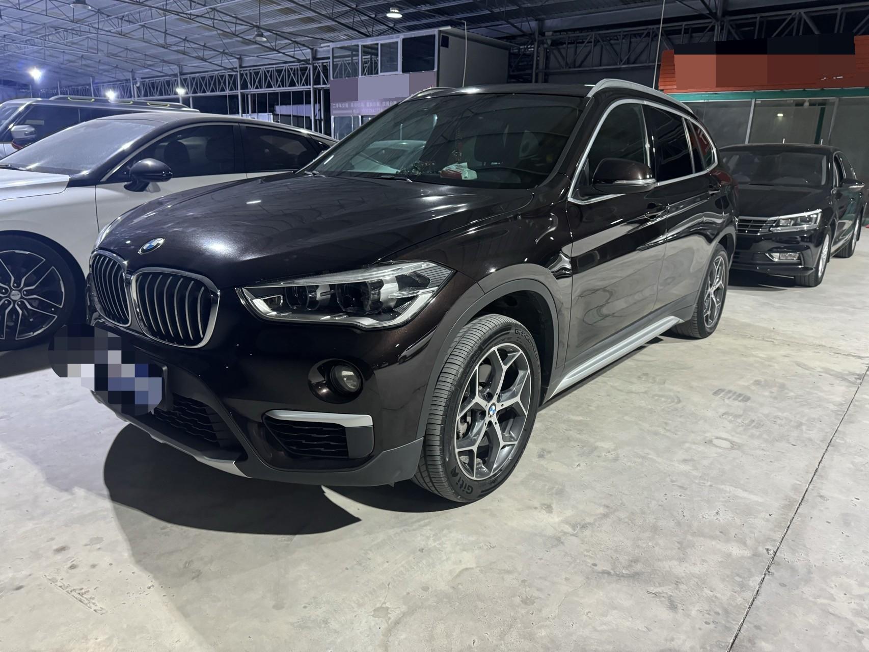BMW X1 2018 BMW X1 2018 car image