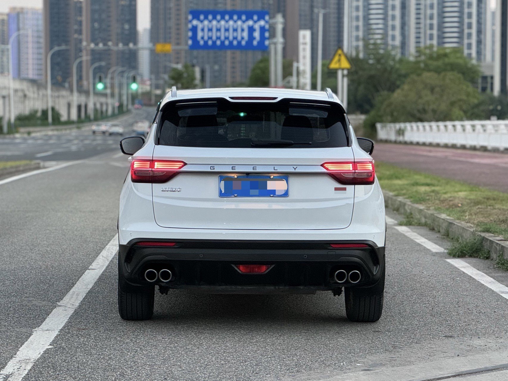GEELY Coolray 2020 car image #7