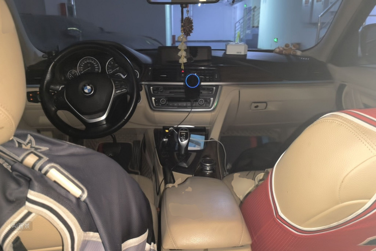 BMW 3 Series 2015 car image #11