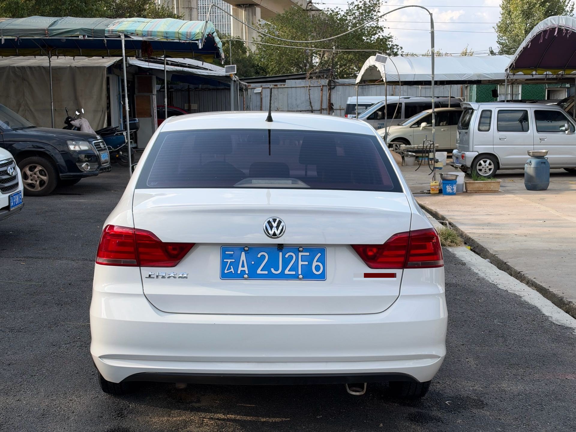 Volkswagen Santana 2017 car image #8