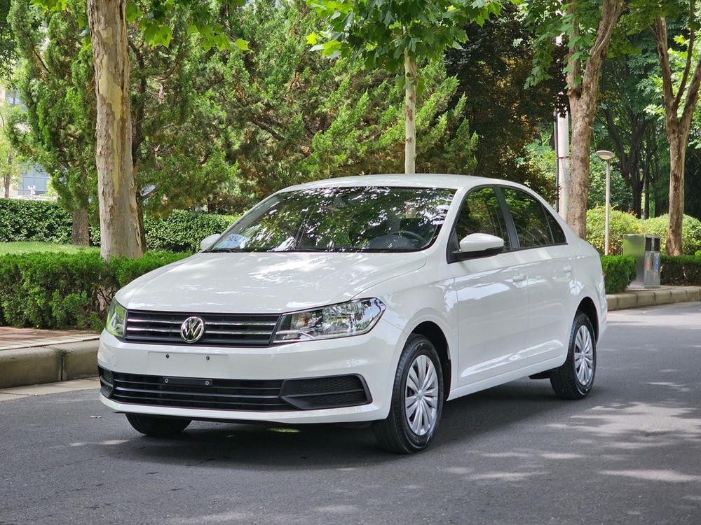 Volkswagen Santana 2021 car image 