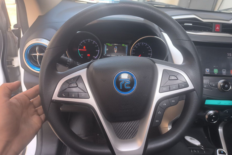 BYD Yuan New Energy 2019 #13 BYD Yuan New Energy 2019 immagine di auto #13