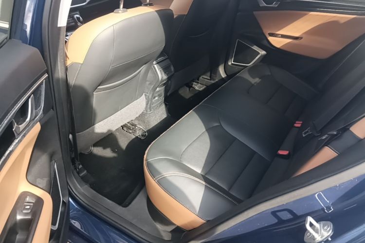 GEELY Emgrand GL 2020 car image #17