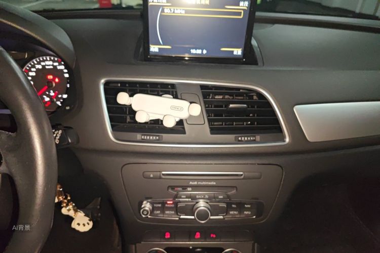 Audi Q3 2016 #15 Audi Q3 2016 car image #15