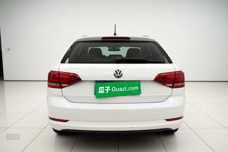 Volkswagen Santana 2017 car image #6