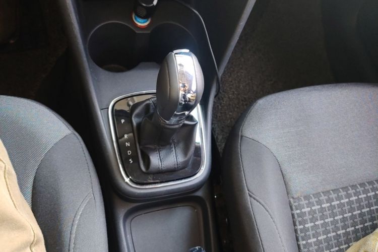 Volkswagen Polo 2018 imagen de coche #14