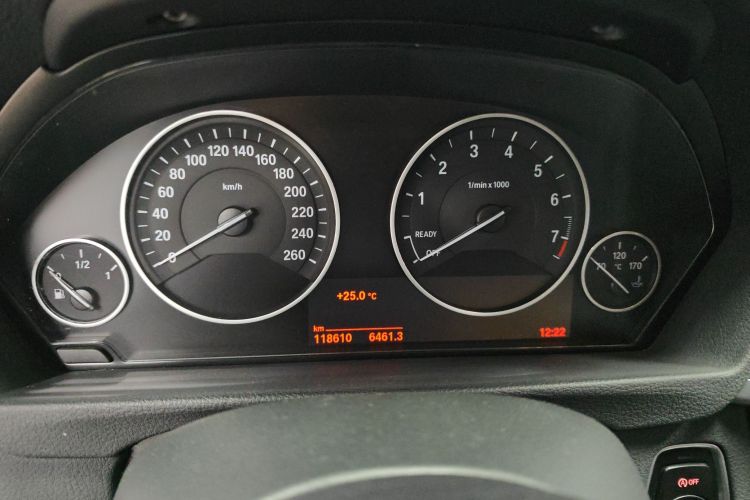 BMW 3 Series 2017 #8 BMW 3 Series 2017 car image #8